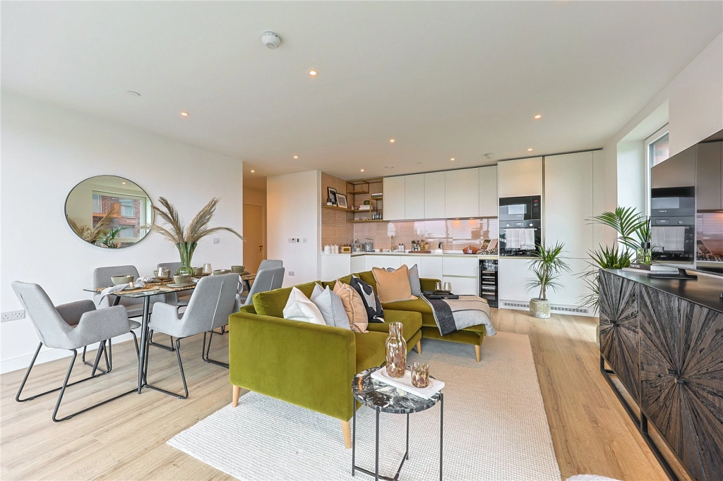 3 bedrooms apartments/flats for sale in Quay Walk, Wembley - HA0 view 4