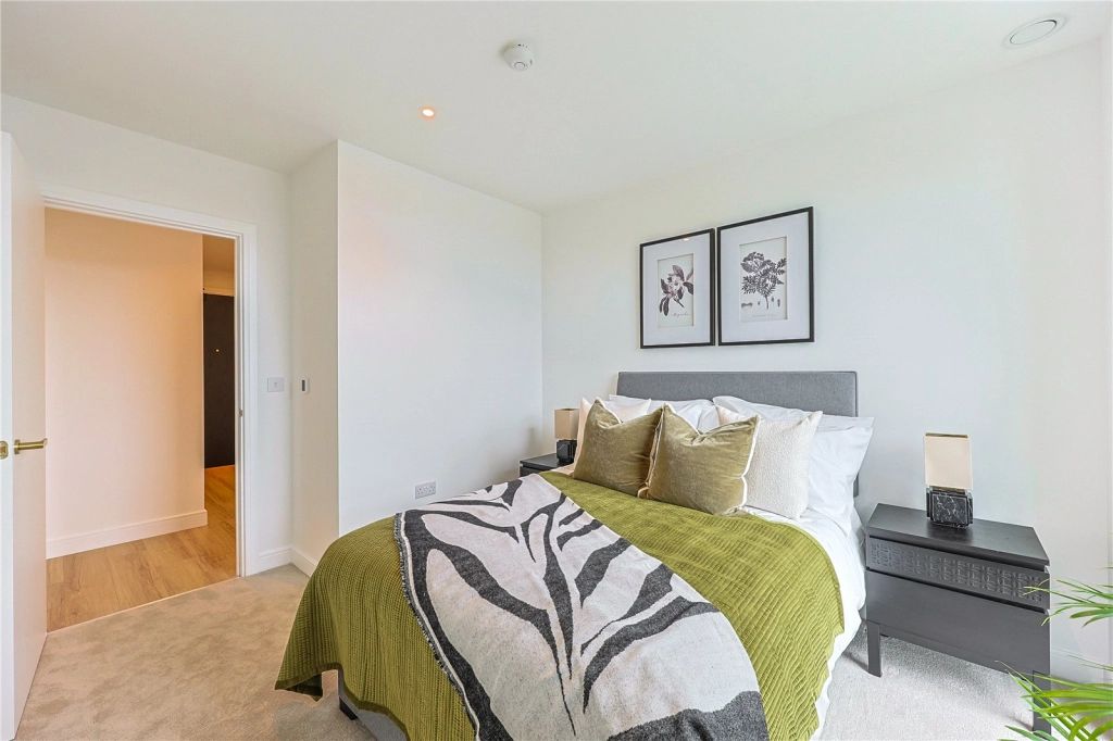 3 bedrooms apartments/flats for sale in Quay Walk, Wembley - HA0 view 12