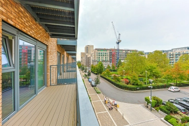 Beaufort Square, Beaufort Park, Colindale - NW9 view 9
