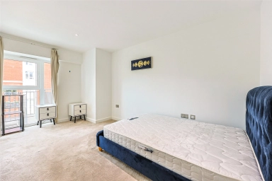 Beaufort Square, Beaufort Park, Colindale - NW9 view 15