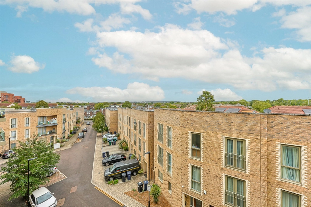 1 bedroom apartments/flats for sale in Grahame Park Way, Colindale - NW9 view 10