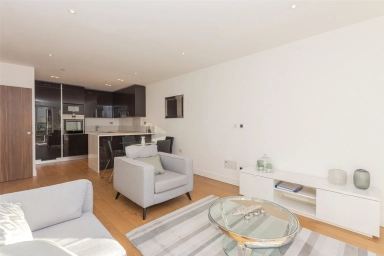 Longfield Avenue, Ealing - W5 view 7