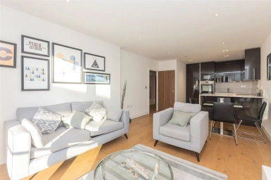 Longfield Avenue, Ealing - W5 view 2