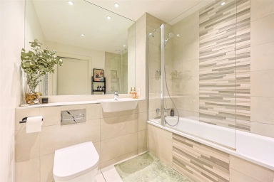 Samara Drive, Southall - UB1 view 8