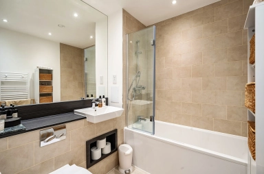 Shearwater Drive, Hendon Waterside - NW9 view 14