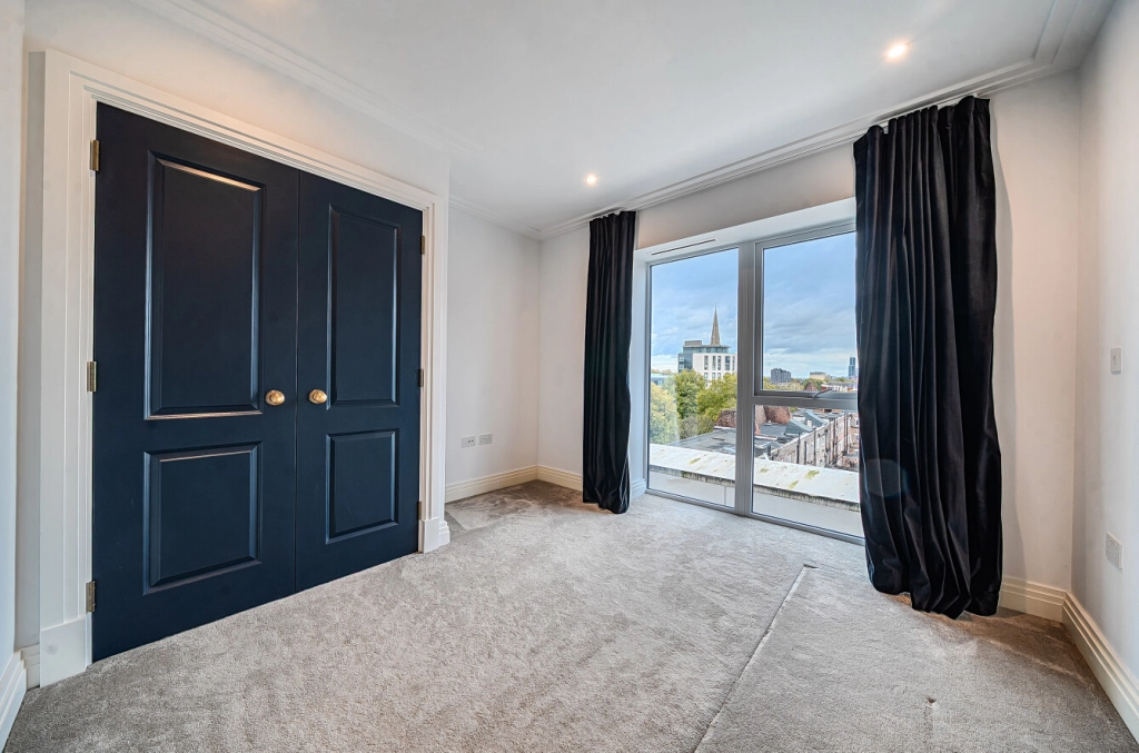 3 bedrooms apartments/flats for sale in Filmworks Walk, Ealing - W5 view 10
