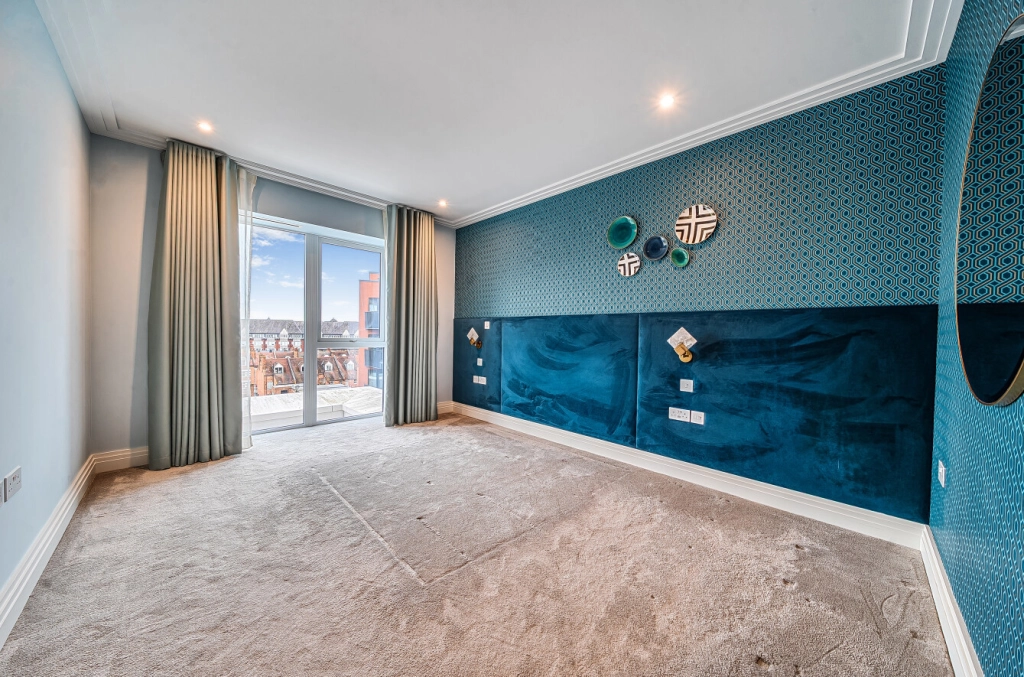 3 bedrooms apartments/flats for sale in Filmworks Walk, Ealing - W5 view 5