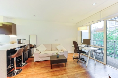 Longfield Avenue, Ealing - W5 view 2