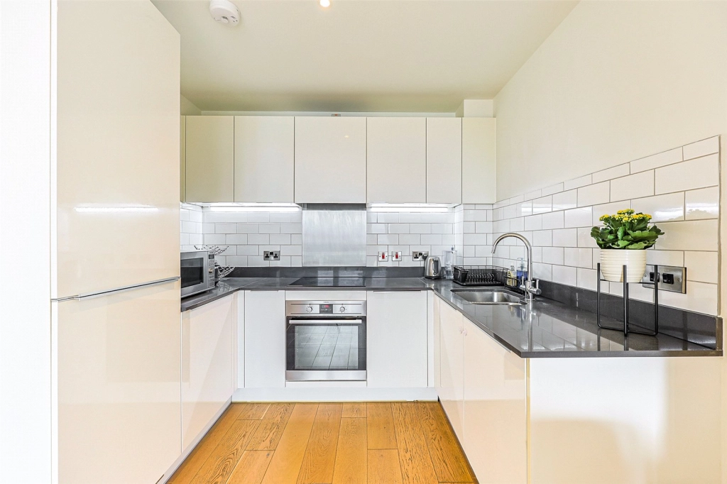 1 bedroom apartments/flats for sale in Capitol Way, Colindale - NW9 view 7