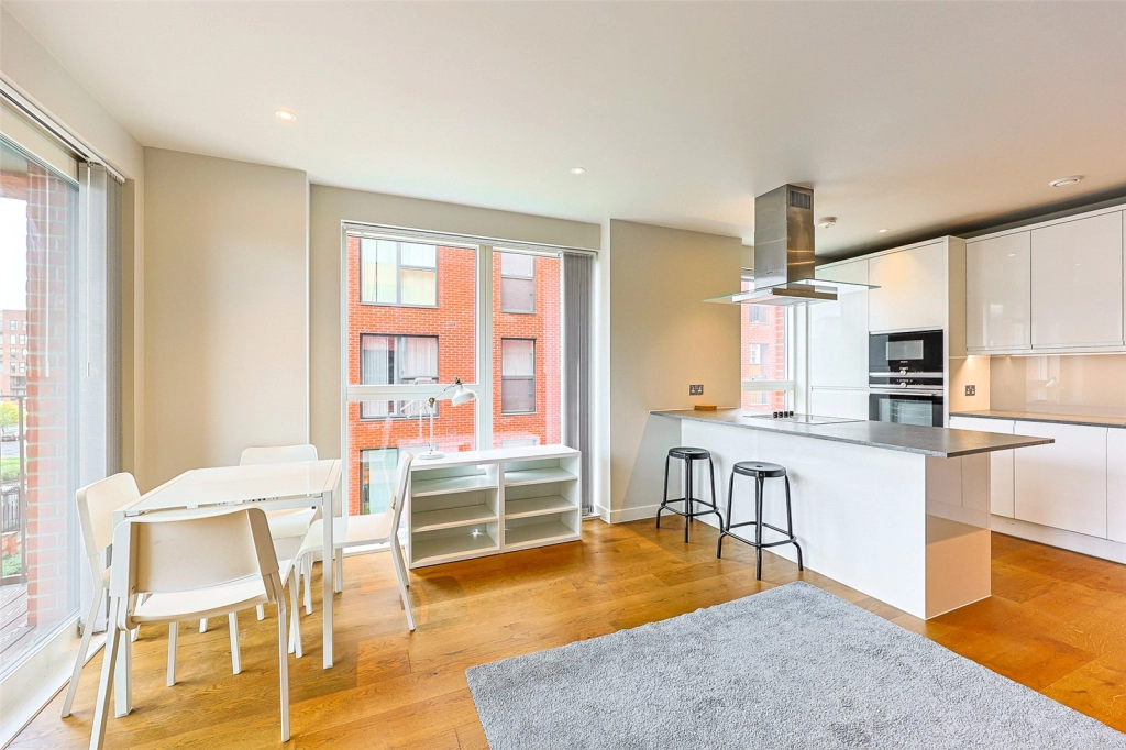 2 bedrooms apartments/flats for sale in Lismore Boulevard, Colindale Garden, Colindale - NW9 view 2