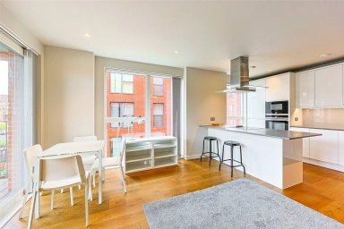 Lismore Boulevard, Colindale Garden, Colindale - NW9 view 2