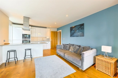 Lismore Boulevard, Colindale Garden, Colindale - NW9 view 3
