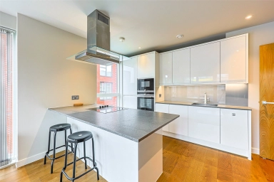 Lismore Boulevard, Colindale Garden, Colindale - NW9 view 14