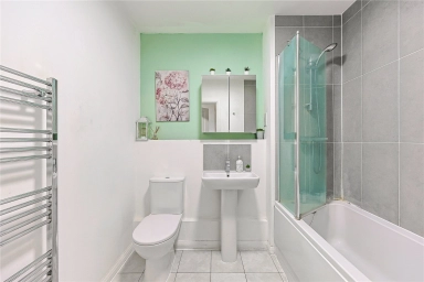 Coxwell Boulevard, Colindale - NW9 view 11