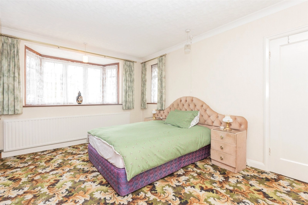 4 bedrooms houses for sale in Barn Hill, Wembley - HA9 view 12