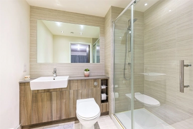 East Drive, Beaufort Park, Colindale - NW9 view 10