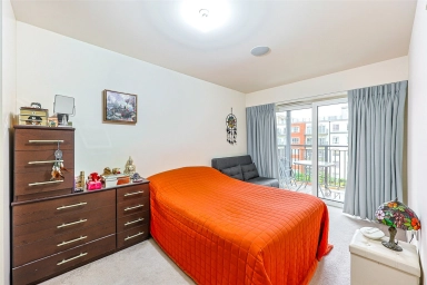 East Drive, Beaufort Park, Colindale - NW9 view 12