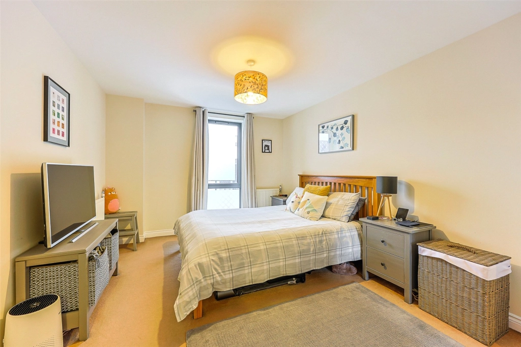 1 bedroom apartments/flats for sale in Salk Close, Colindale - NW9 view 1