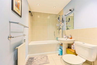 Salk Close, Colindale - NW9 view 7