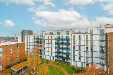Salk Close, Colindale - NW9 view 9