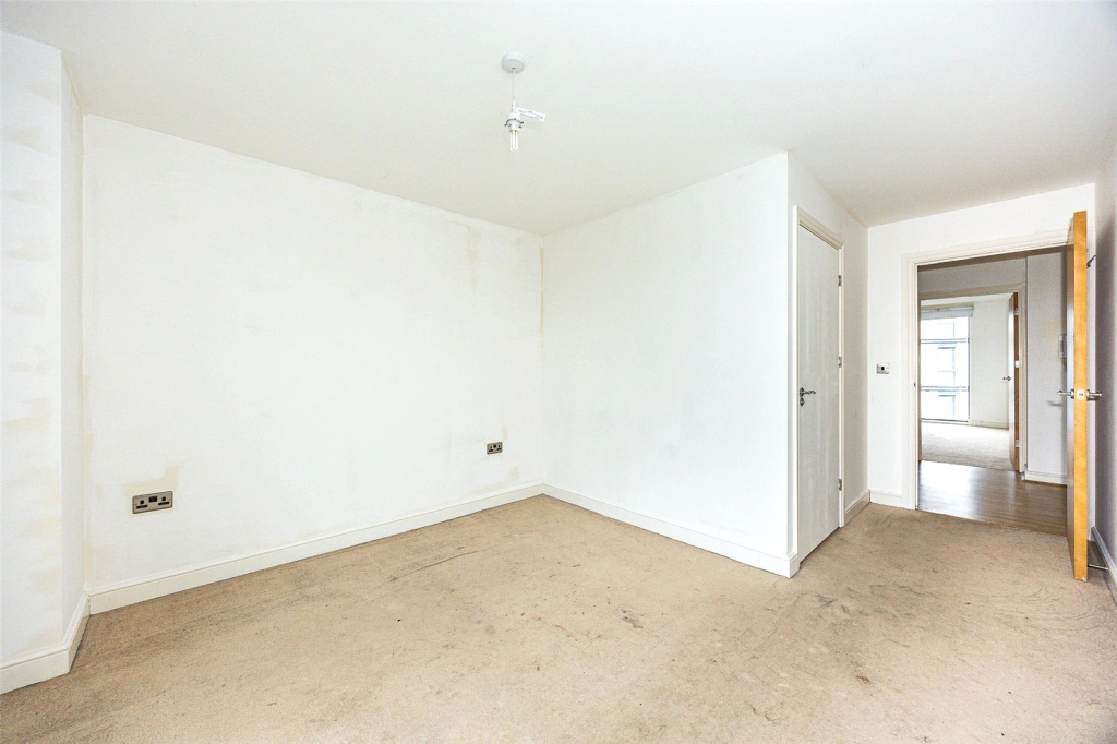 2 bedrooms apartments/flats for sale in Lingard Avenue, Colindale - NW9 view 13