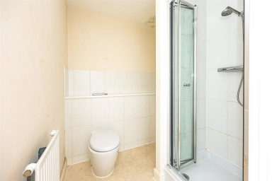 Lingard Avenue, Colindale - NW9 view 16