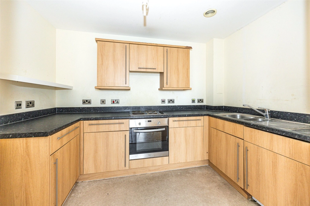 2 bedrooms apartments/flats for sale in Lingard Avenue, Colindale - NW9 view 5