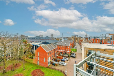 Lingard Avenue, Colindale - NW9 view 13