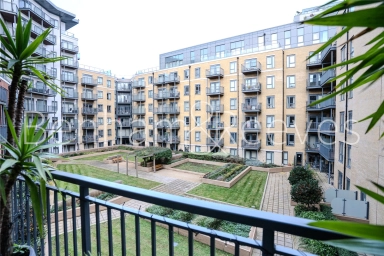 Caversham Road, Beaufort Park, Colindale - NW9 view 10