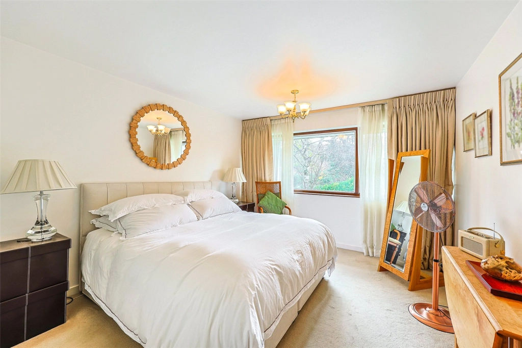 3 bedrooms houses for sale in Hardwick Green, Ealing - W13 view 5