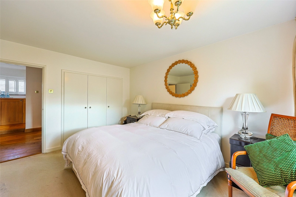 3 bedrooms houses for sale in Hardwick Green, Ealing - W13 view 13