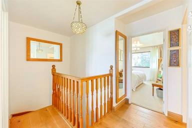 Hardwick Green, Ealing - W13 view 3