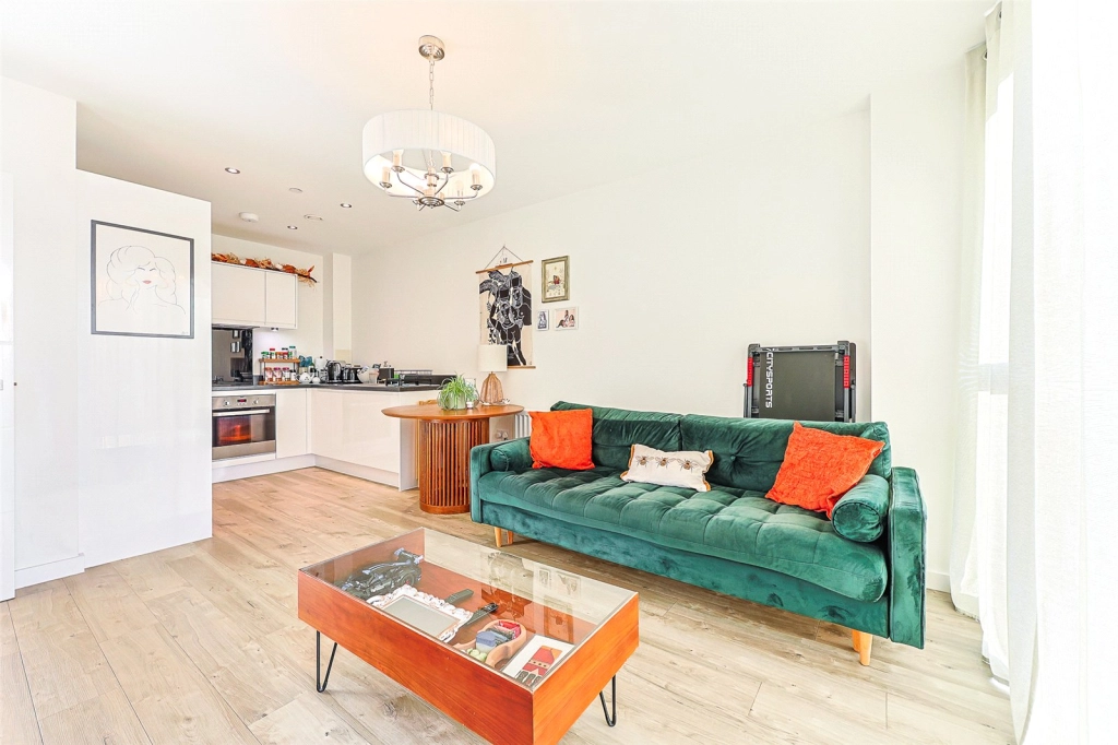 2 bedrooms apartments/flats for sale in Westmoreland Road, Colindale - NW9 view 11