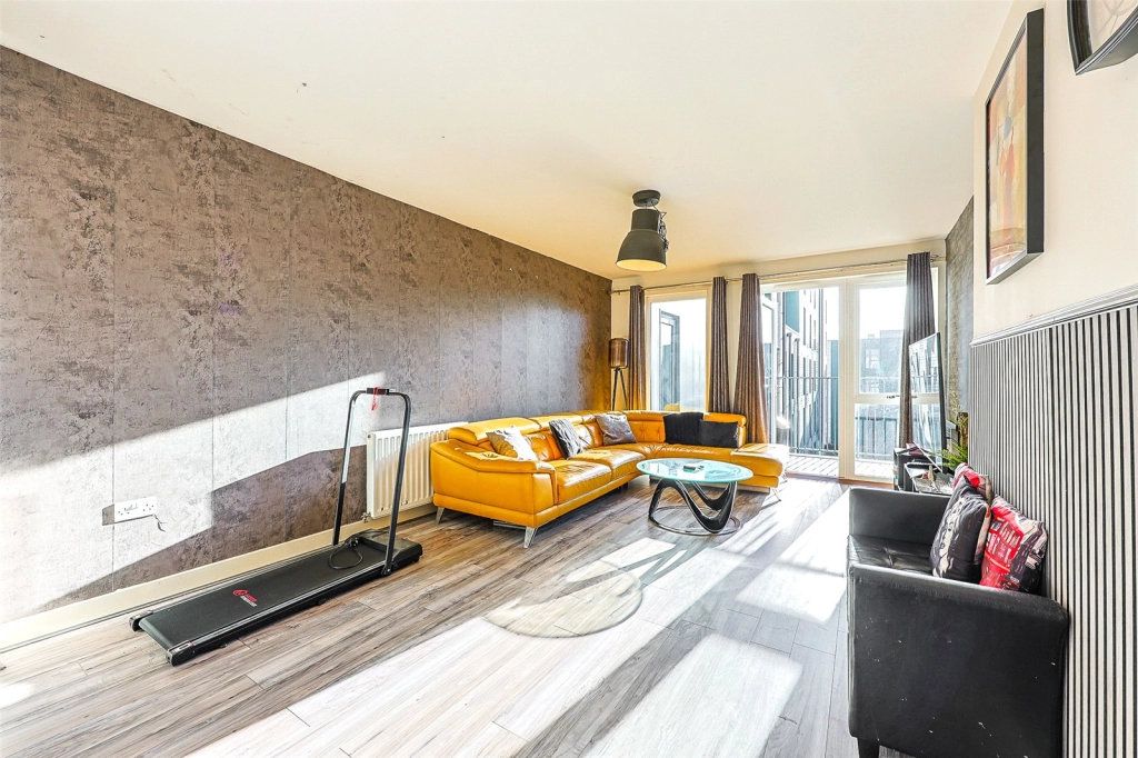 2 bedrooms apartments/flats for sale in Telegraph Avenue, Colindale - NW9 view 13