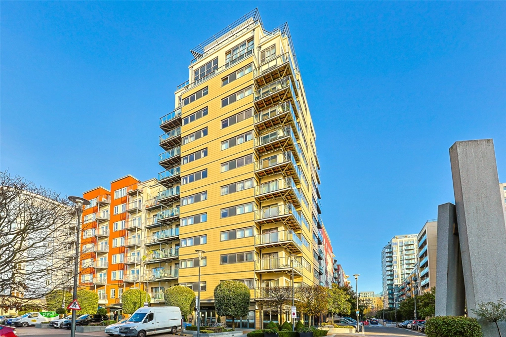 3 bedrooms apartments/flats for sale in Heritage Avenue, Beaufort Park, Colindale - NW9 view 1