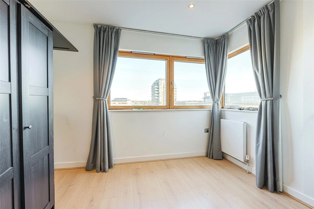 3 bedrooms apartments/flats for sale in Heritage Avenue, Beaufort Park, Colindale - NW9 view 6