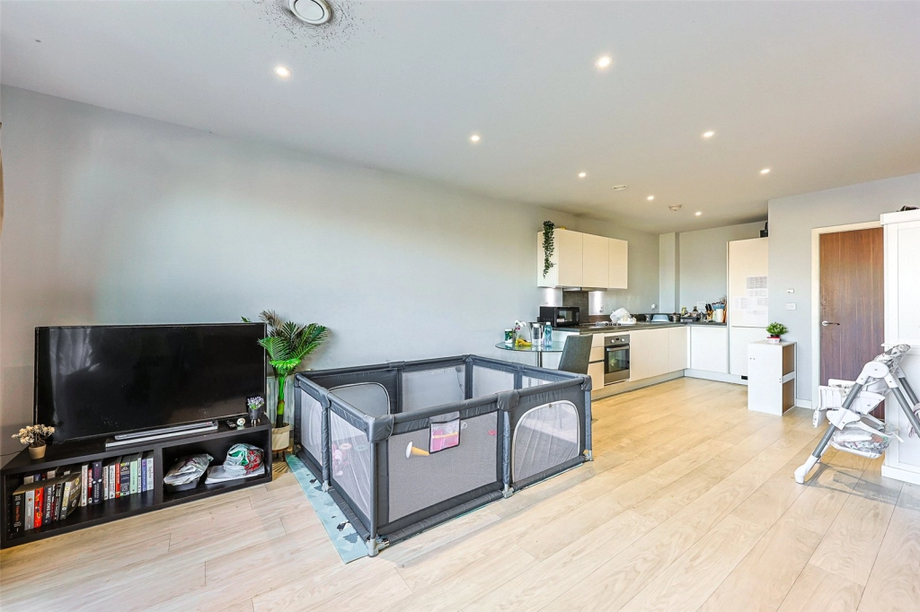 2 bedrooms apartments/flats for sale in Moorhen Drive, Colindale - NW9 view 2