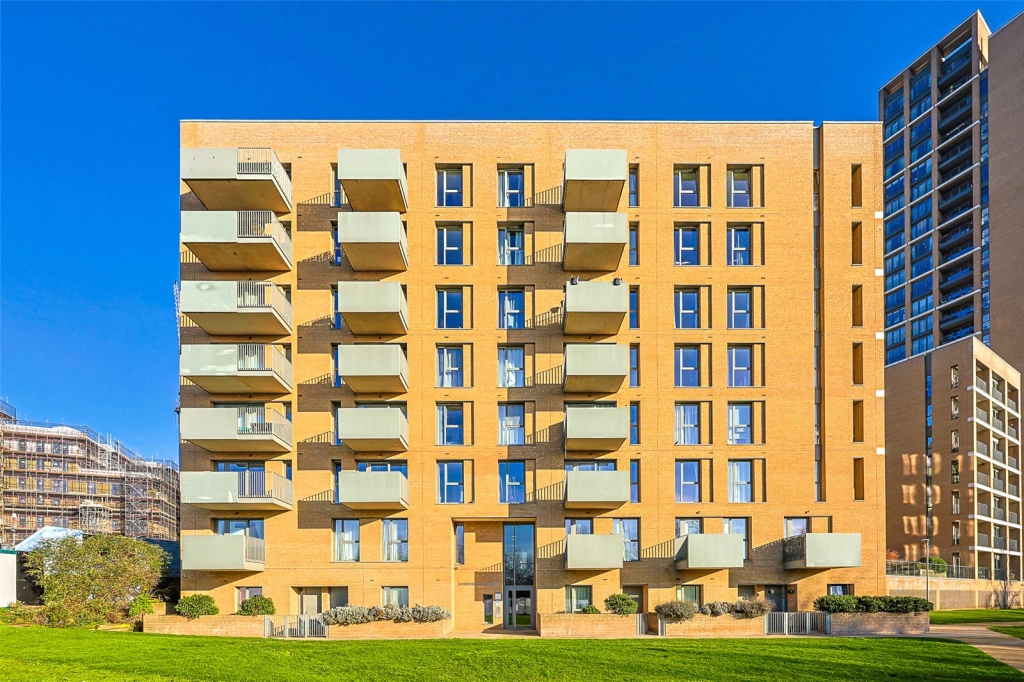 2 bedrooms apartments/flats for sale in Moorhen Drive, Colindale - NW9 view 15