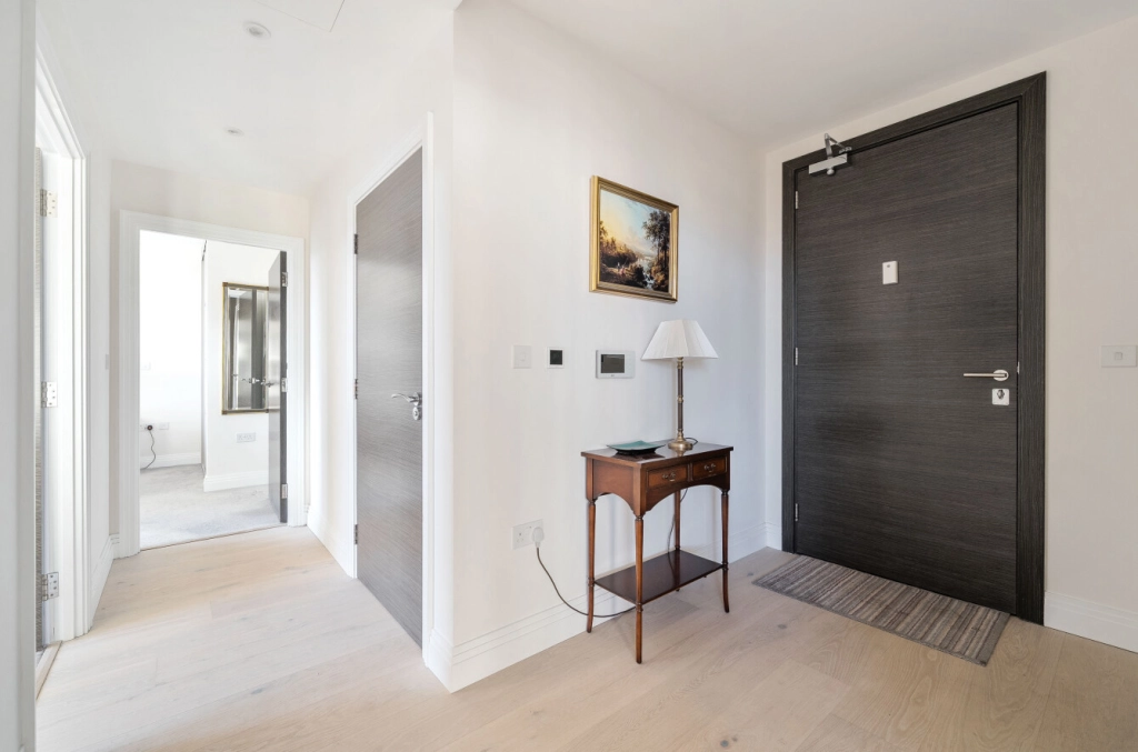 2 bedrooms apartments/flats for sale in Royal Engineers Way, Mill Hill - NW7 view 15