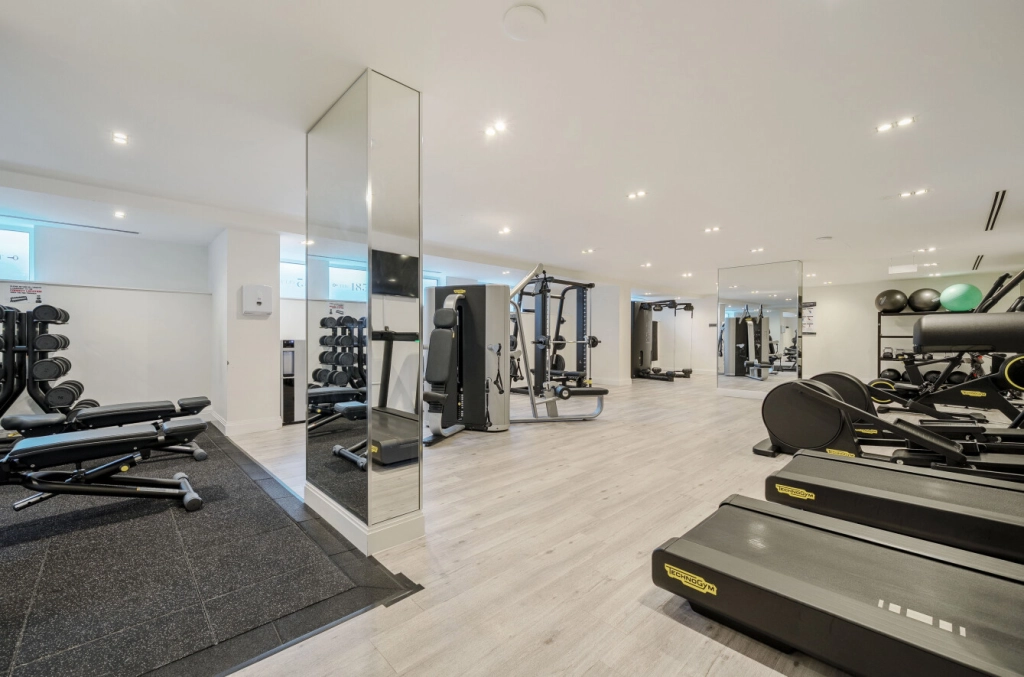 2 bedrooms apartments/flats for sale in Royal Engineers Way, Mill Hill - NW7 view 18