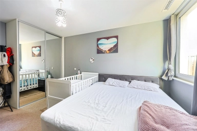 Capitol Way, Colindale - NW9 view 5