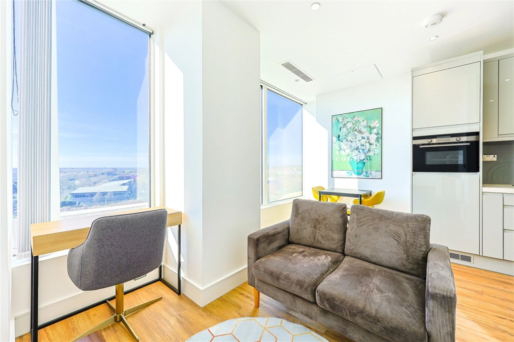 Studio apartments/flats for sale in West Gate, Ealing - W5 view 3