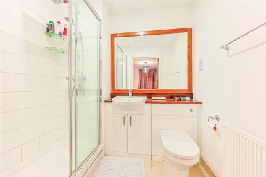 Acklington Drive, Colindale - NW9 view 13