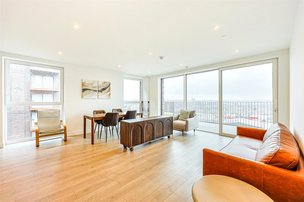 3 bedrooms apartments/flats for sale in Quay Walk, Wembley - HA0 view 3