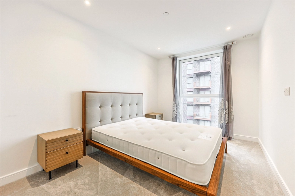 3 bedrooms apartments/flats for sale in Quay Walk, Wembley - HA0 view 15