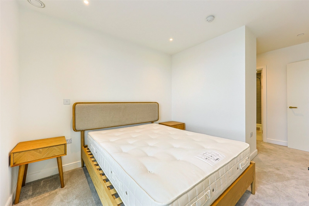 3 bedrooms apartments/flats for sale in Quay Walk, Wembley - HA0 view 6