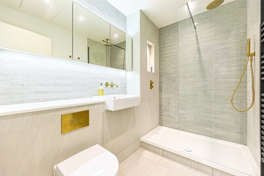 3 bedrooms apartments/flats for sale in Quay Walk, Wembley - HA0 view 16