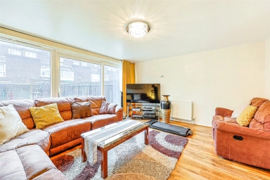 Everglade Strand, Colindale - NW9 view 13