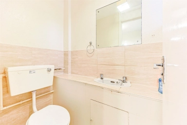 Everglade Strand, Colindale - NW9 view 16