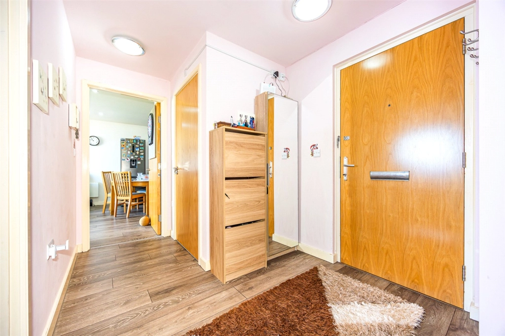 2 bedrooms apartments/flats for sale in Aviation Drive, Beaufort Park, Colindale - NW9 view 17